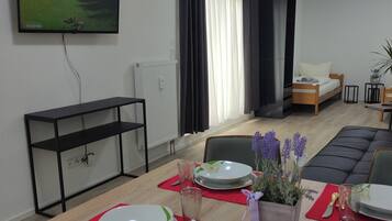 2 Schlafzimmer, Bügeleisen/Bügelbrett, WLAN, Bettwäsche