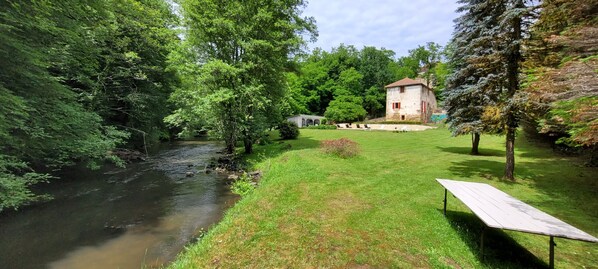 Jardines del alojamiento