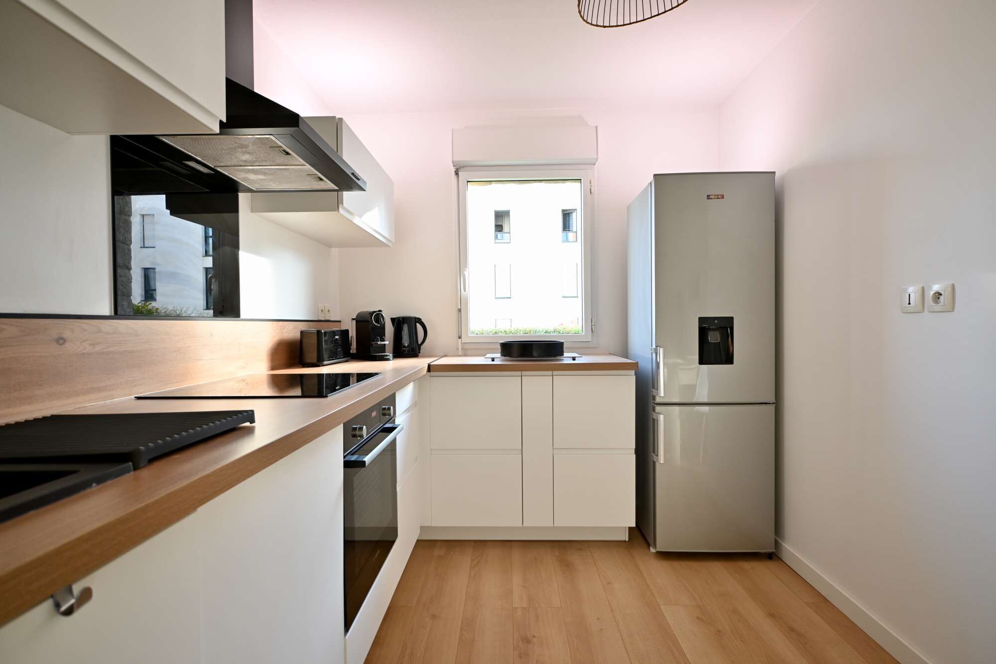 Refrigerador, microondas, horno y lavavajillas 