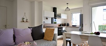 Spacious, modern apartment 10 minutes from the port of Vannes