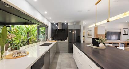 Cornubia Luxury Nature Haven- Family & Pet friendly & wheelchair-friendly