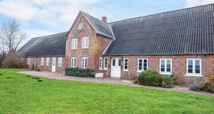 4 Star Holiday Home in Hojer