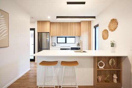 Newly built unit in St Kilda. Modern amenities