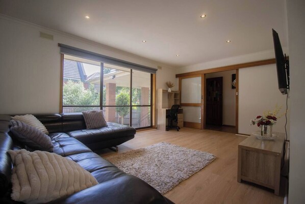 Televisie en een kantoor