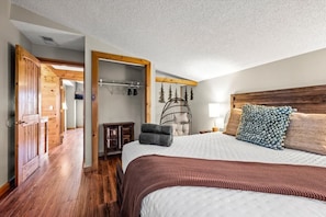 4 chambres, fer et planche à repasser, Wi-Fi, literie fournie