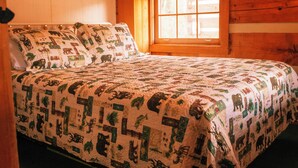 2 bedrooms, bed sheets