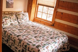 2 bedrooms, bed sheets