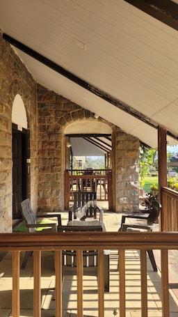 Balcón. Madhuvan Retreat Resort Amba