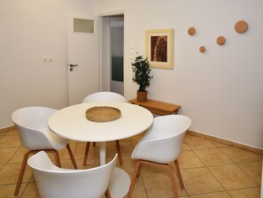 Dining - Acropolis Ifigenia Sunny 2 BR, Koukaki, Steps from Landmarks (Athina)