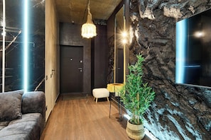 Luxury Apartment, City View | 1 bedroom, soundproofing, iron/ironing board, free WiFi - VIP APART Manhattan City  (Kyiv)