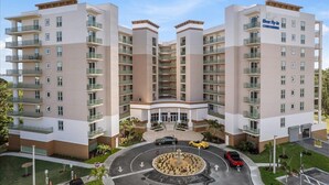 Exterior - Luxury River Front Secluded Condo w Resort Amenities (Merritt Island)