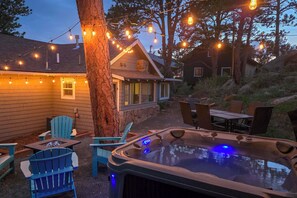 Interior - Steps to Estes Lake: Mtn-view Hideaway w/ Hot Tub! (Estes Park)