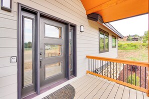 House (3 Bedrooms) | Interior - Granby Retreat w/ Breathtaking Mountain Views! (Granby)