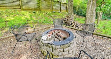 Family Home w/ Ping-pong & Fire Pit in Lexington