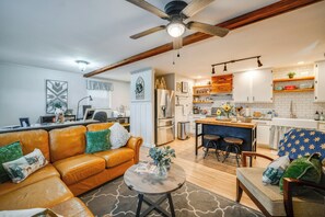 House (1 Bedroom) | Interior