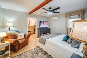 House (1 Bedroom) | Interior