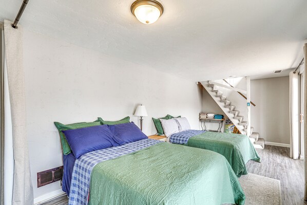Unclassified image, 1 of 29, button - Private Dock & Decks: Lakefront Retreat in Stover! (Stover)