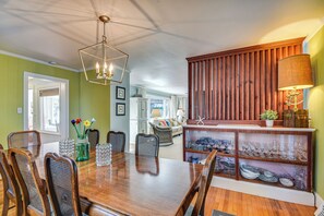 House (3 Bedrooms) | Interior - Dine Al Fresco: Reedville Home w/ Dock (Reedville)