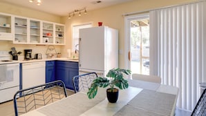Apartment (2 Bedrooms) | Interior - Walk to Atlantic Beach: Townhome w/ Patio! (Atlantic Beach)