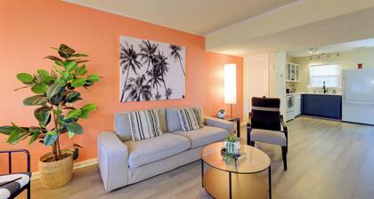 Walk to Atlantic Beach: Townhome w/ Patio!