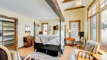 Talo (4 Bedrooms) | Sisätilat