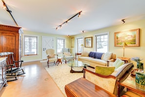 House (4 Bedrooms) | Interior - On 20 Scenic Acres: Mtn Cabin in Star Valley (Thayne)