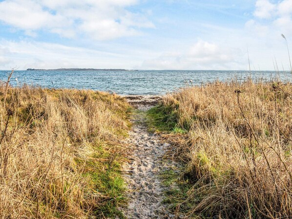 Beach - 6 Person Holiday Home in Haderslev (Haderslev)