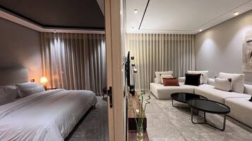 1 habitación, tabla de planchar con plancha, wifi y ropa de cama