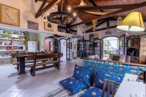 Living room - 300m da praia com AC - Brazilian Corner (São Sebastião)