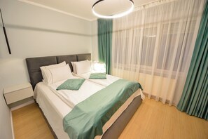 1 habitación, tabla de planchar con plancha, internet y ropa de cama 