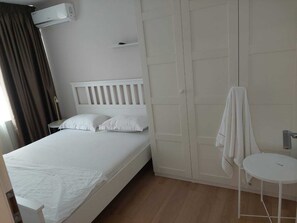 2 Schlafzimmer, Bügeleisen/Bügelbrett, Internetzugang
