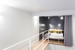 Studio 2 Levels
