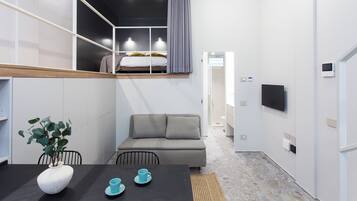 Standard-studio | Kannettavalle tietokoneelle sopiva työtila, ilmaiset vauvansängyt