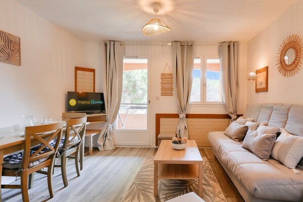 Standard Studio | WiFi, bed sheets