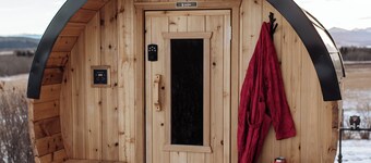 Brand New Quiet Country Cabin