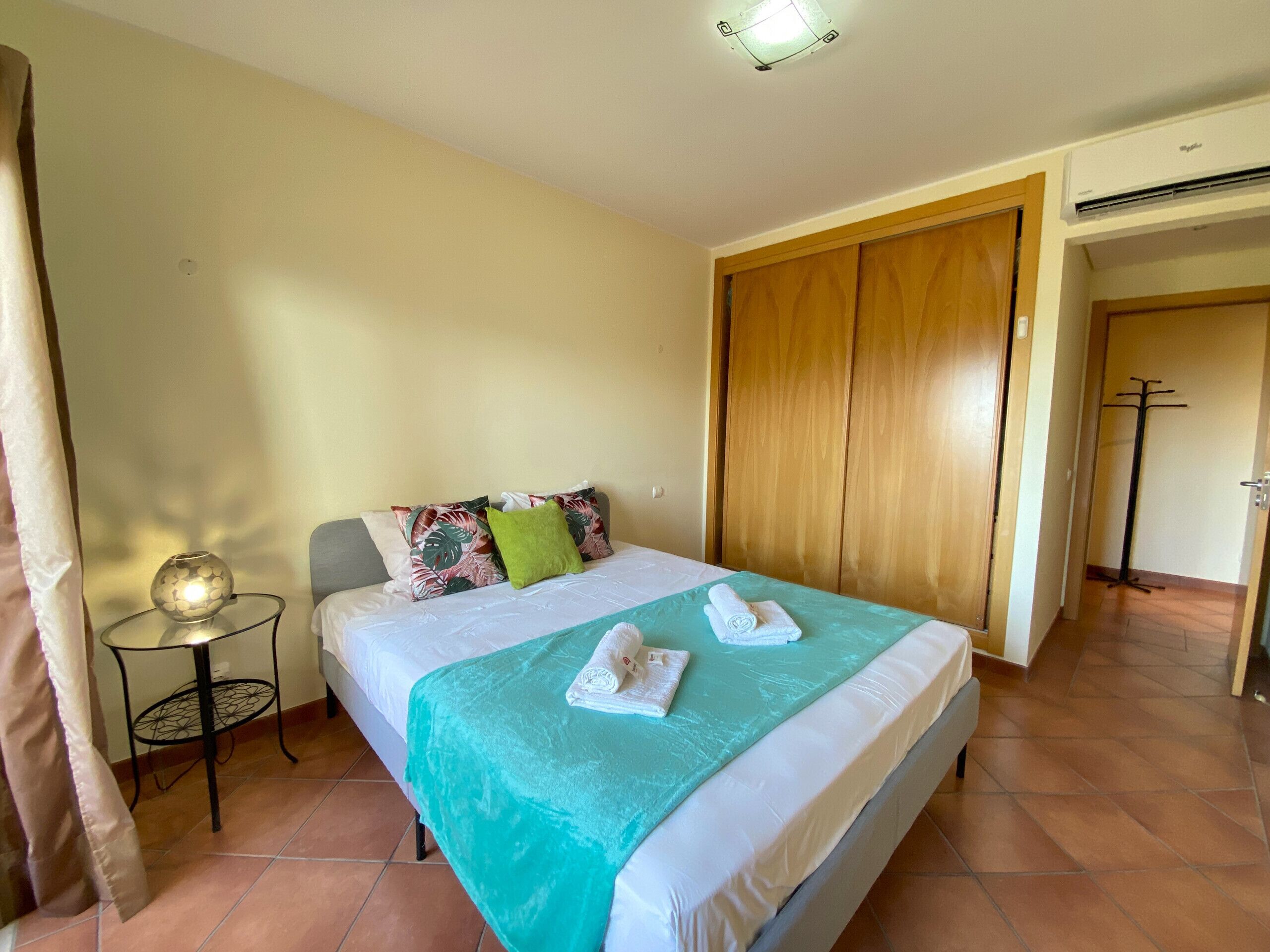 1 غرفة نوم وملاءات أسرّة