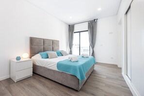 6 bedrooms, free WiFi, bed sheets