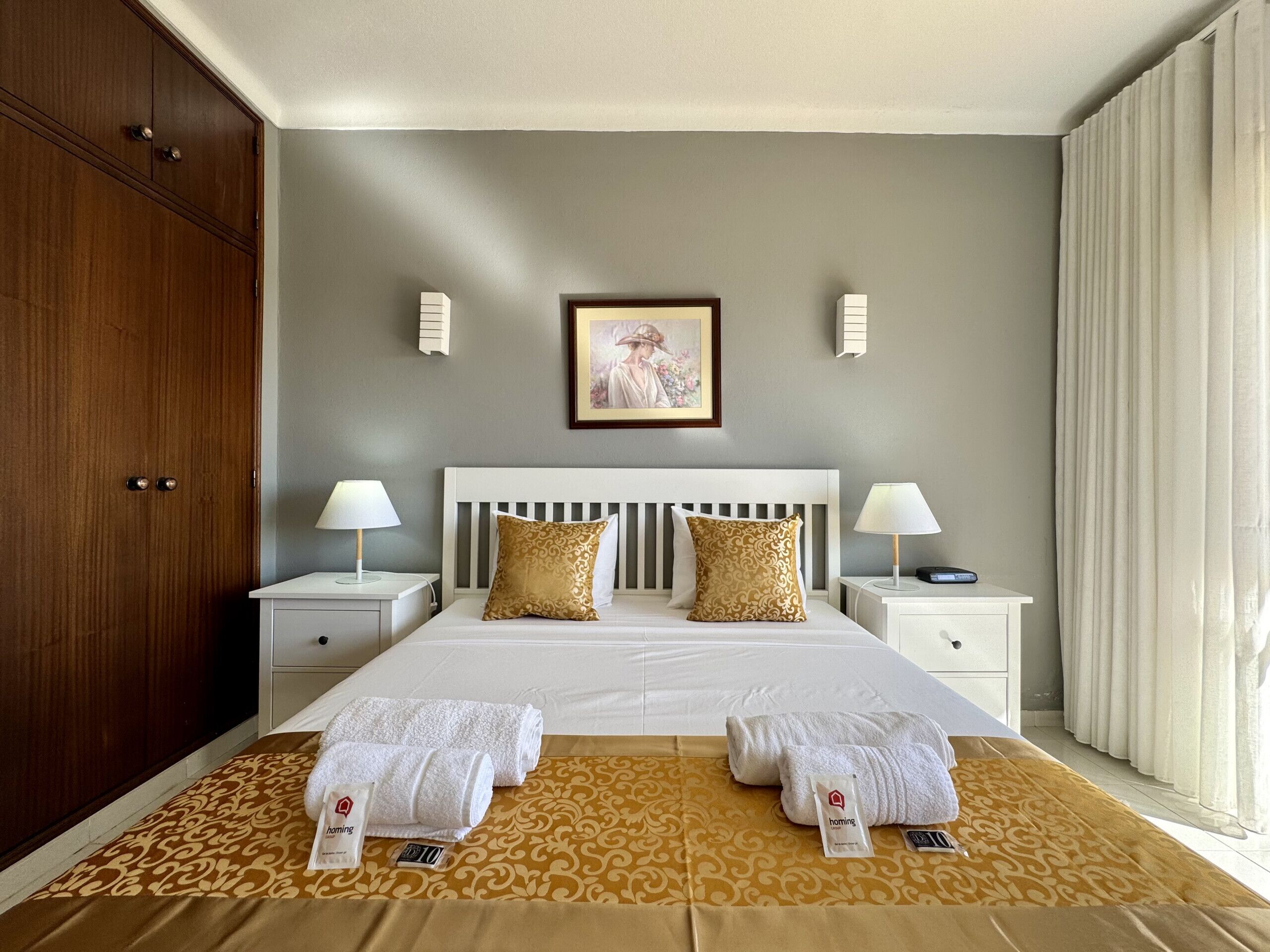2 bedrooms