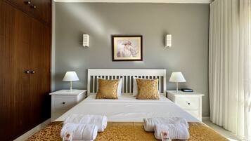 2 bedrooms