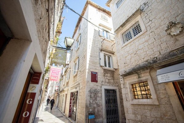 Exterior detail - Stephane City Vibe Suites - Double Room (Trogir)