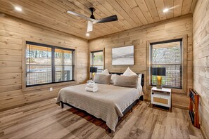 Cabin, 4 Bedrooms | 4 bedrooms, free WiFi