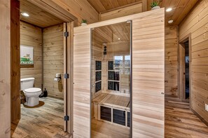 Cabaña, 4 habitaciones | Baño | Toallas 