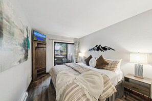 1 chambre, fer et planche Ă repasser, Wi-Fi gratuit, draps fournis