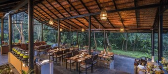 Klov Resort & Spa