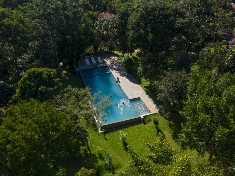 Kolam renang outdoor
