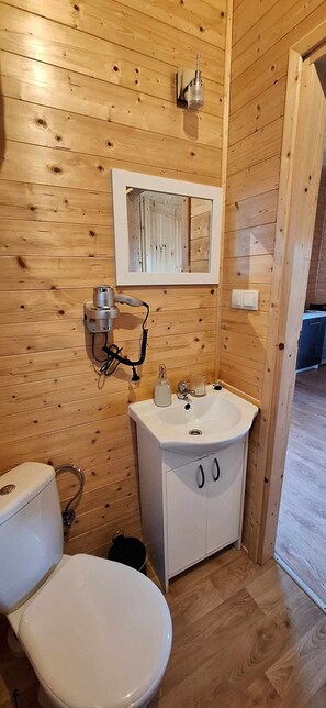 House | Bathroom - Holiday Homes Near the Beach, 2 Bedrooms (Mielno)