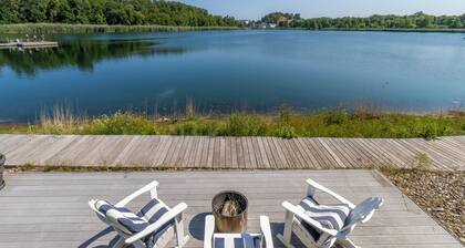 Pet-friendly & Lake-front in Beachwalk Resort!