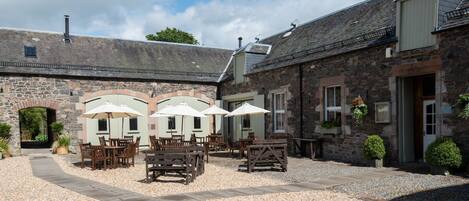 Restauration en plein air