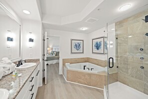 Shower, hair dryer, towels - Caribe Bldg D-Fully Updated-Great Bay Views-Orange Beach-Signature Properties (Orange Beach)
