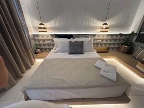 1 chambre, bureau, fer et planche à repasser, Wi-Fi